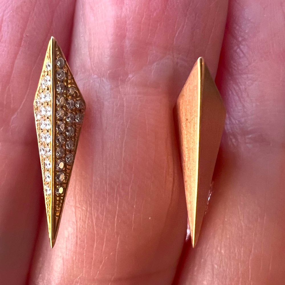 Karma el Khalil 18k Isoceles Rose gold stud earrings